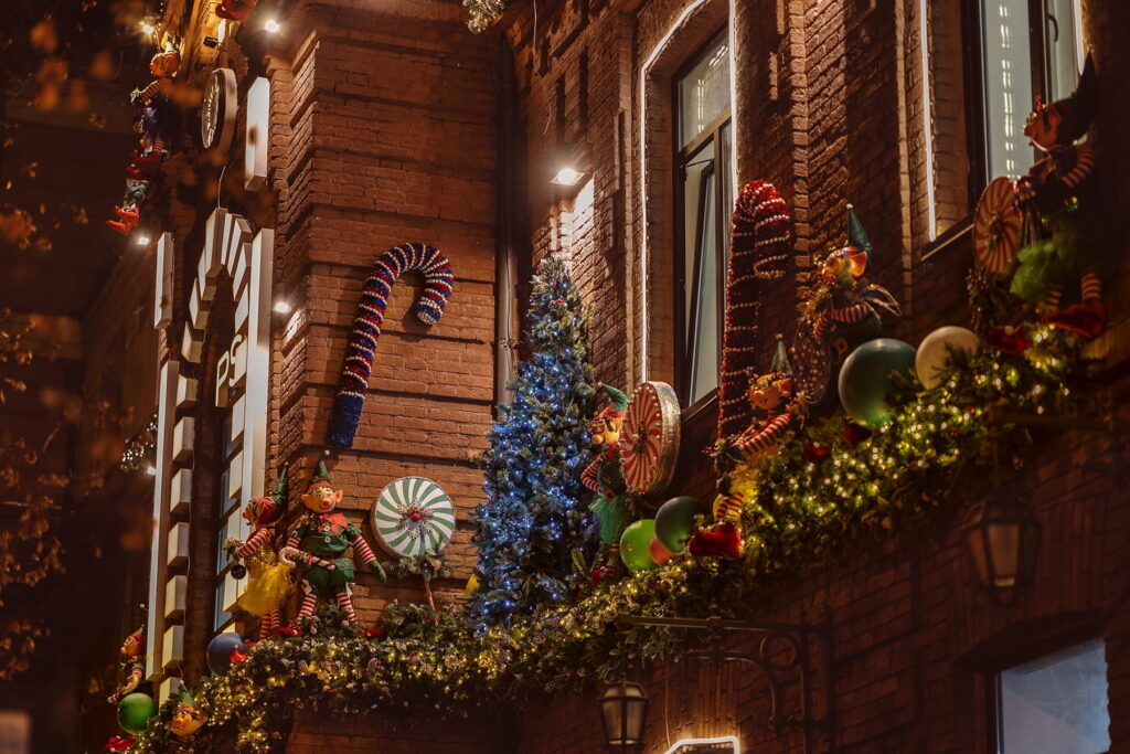 New Year’s Facade Decoration for PSP Pharma Headquarters