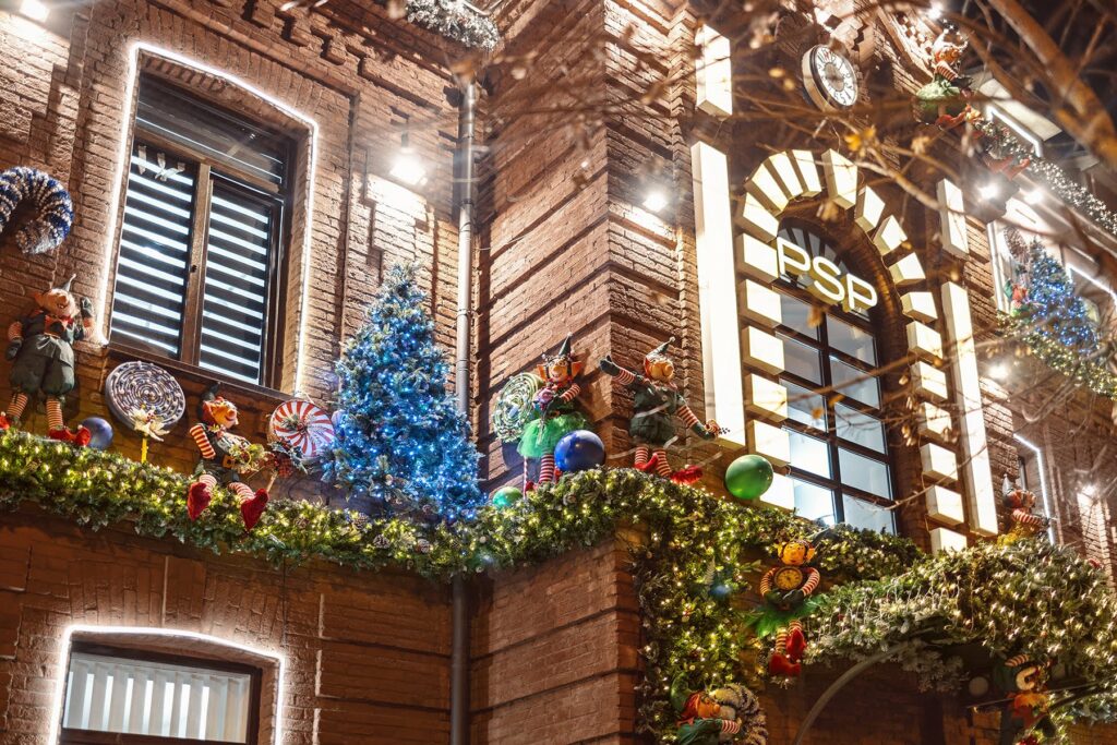 New Year’s Facade Decoration for PSP Pharma Headquarters